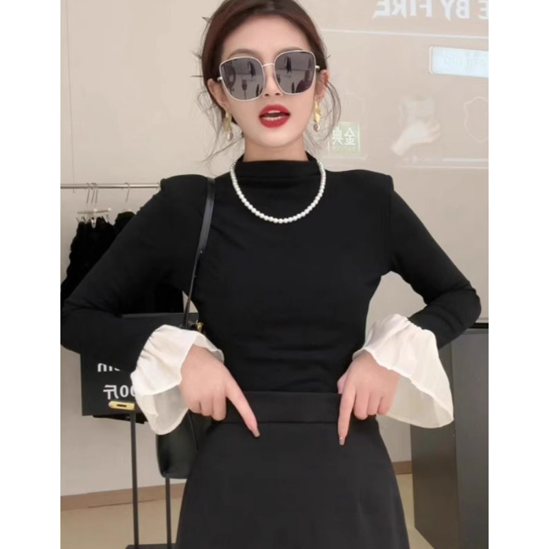 梦优莱半高领拼接加绒打底衫女春秋冬喇叭袖设计黑色显瘦长袖T恤
