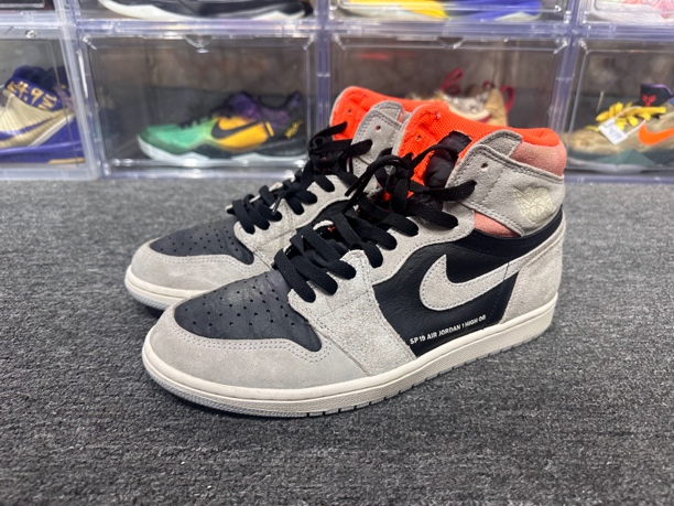 90新 AIR JORDAN 44码 aj1灰麂皮 无盒