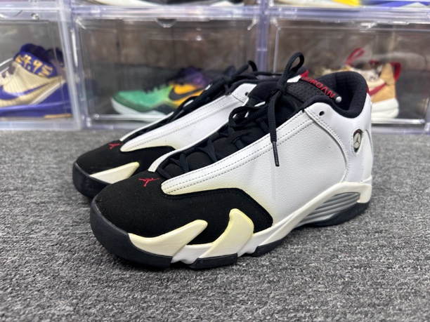 全新未使用 AIR JORDAN 40码 aj14熊猫 无盒