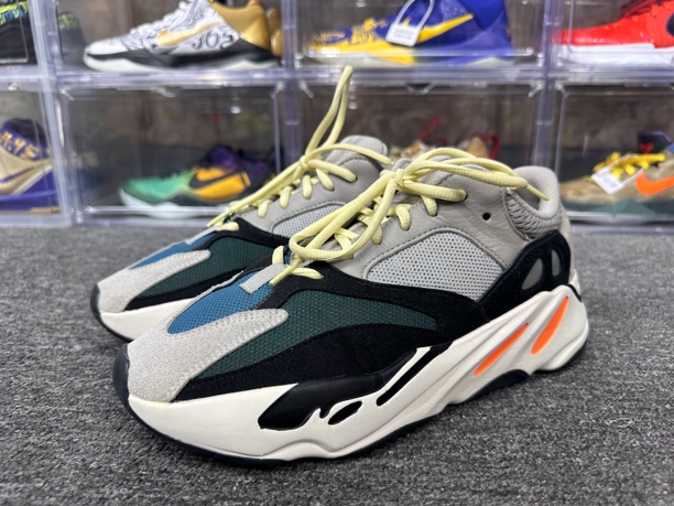 43码/椰子700初代休闲鞋/95新原盒