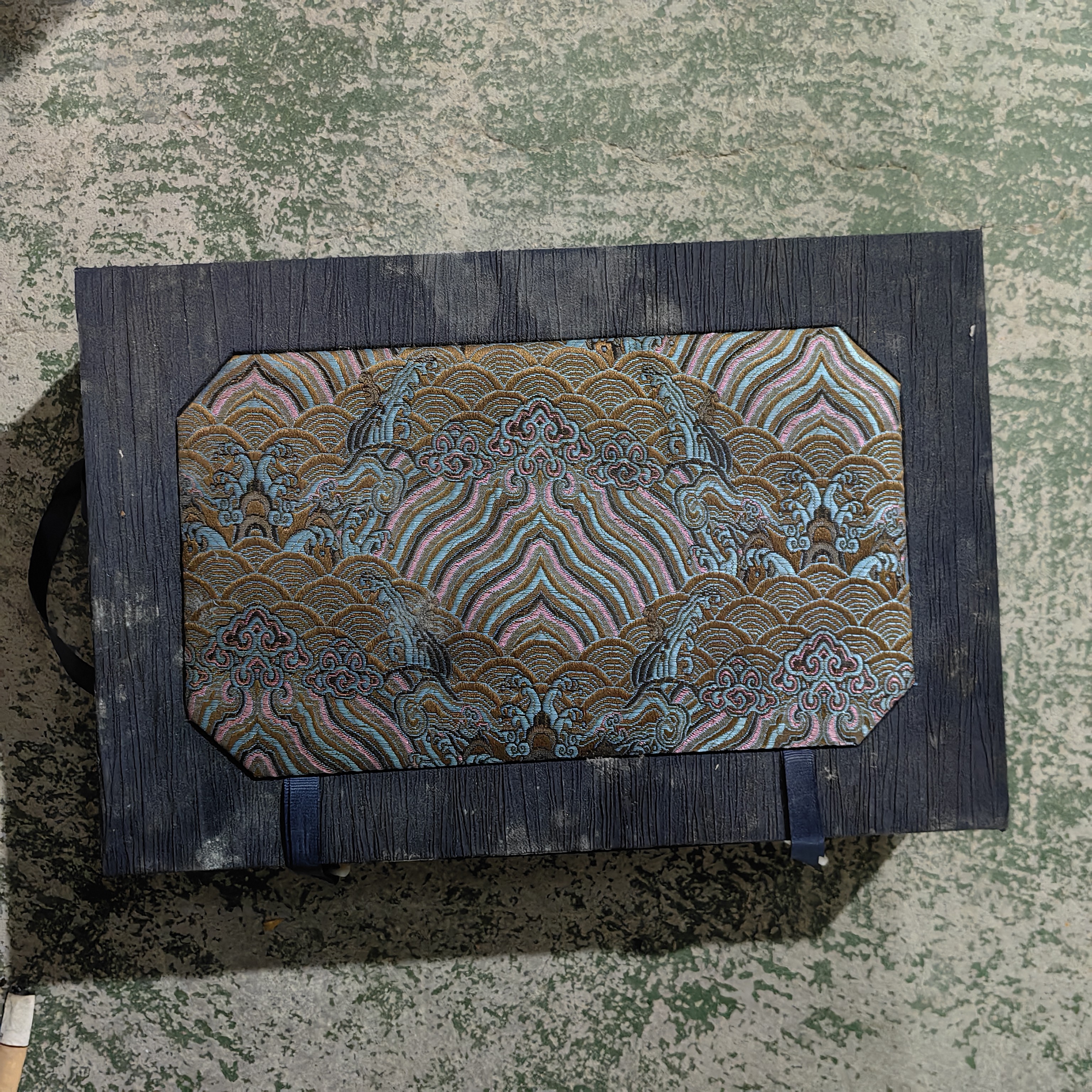 2037刺绣盒子（代拍链接）