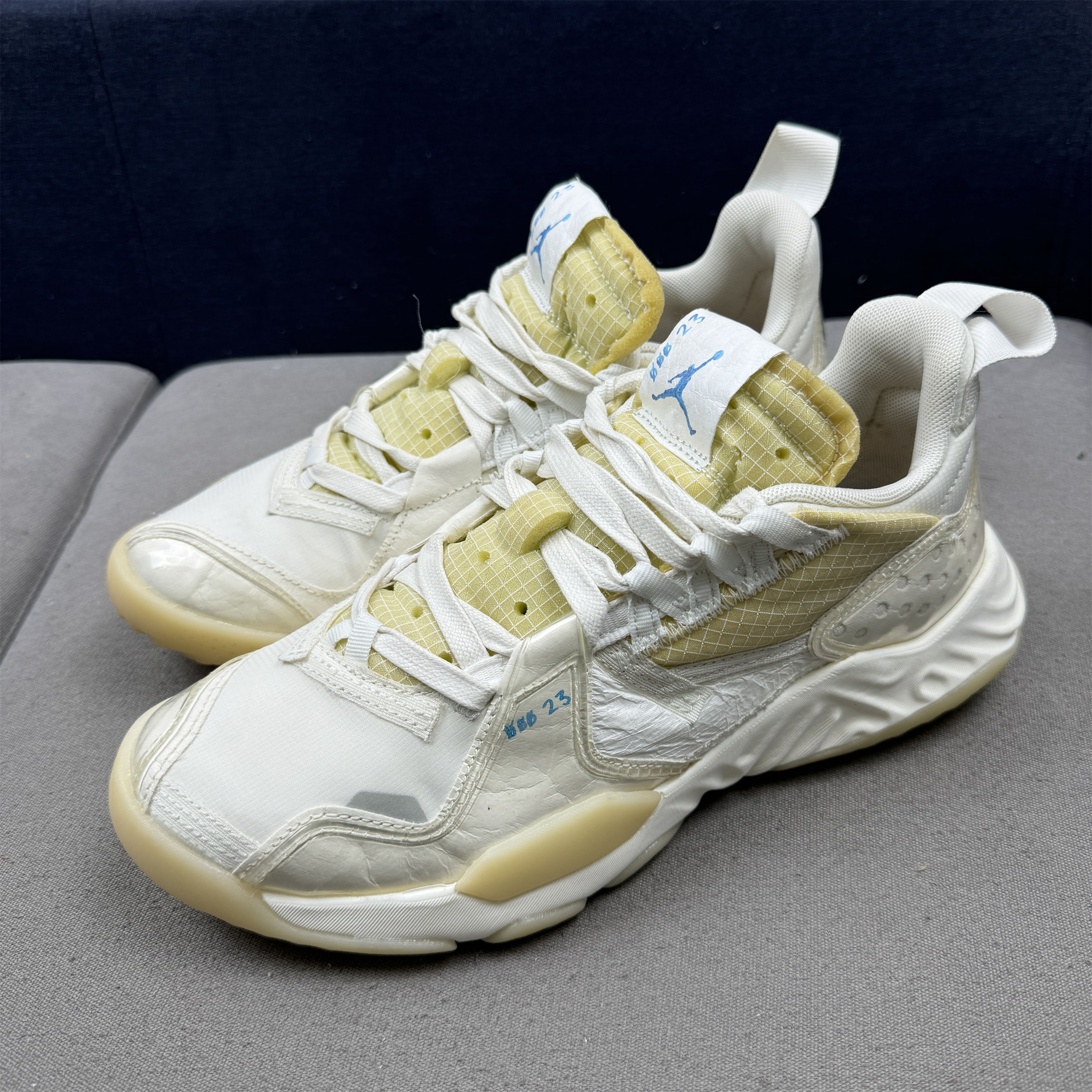 40码 Jordan Delta 帆白 美中古原盒 跑步鞋