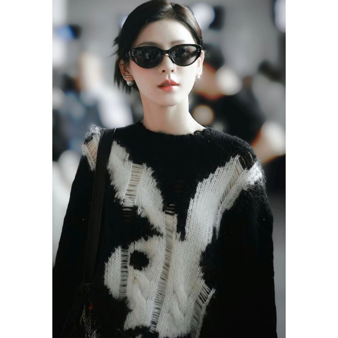 【跳云朵朵】法式宽松慵懒风兔子提花珠片圆领针织毛衣.Y503