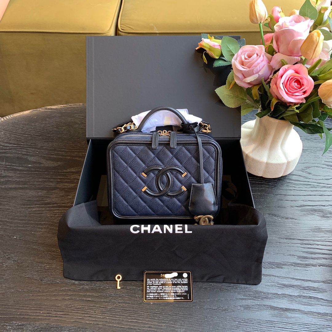 99新 Chanel/香奈儿 卡24开/Vanity case/相机包/藏青色/sp15766