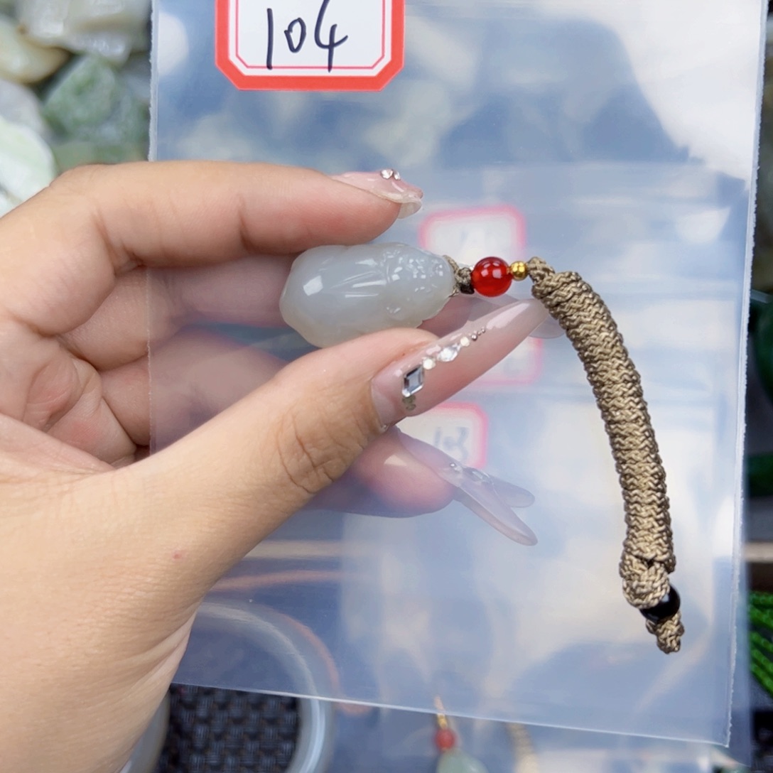 和田玉和田玉挂件未镶嵌