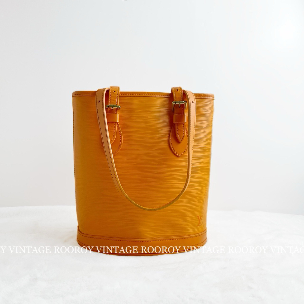 95新 LouisVuitton/路易威登 橘色水波纹小水桶带子包/7655