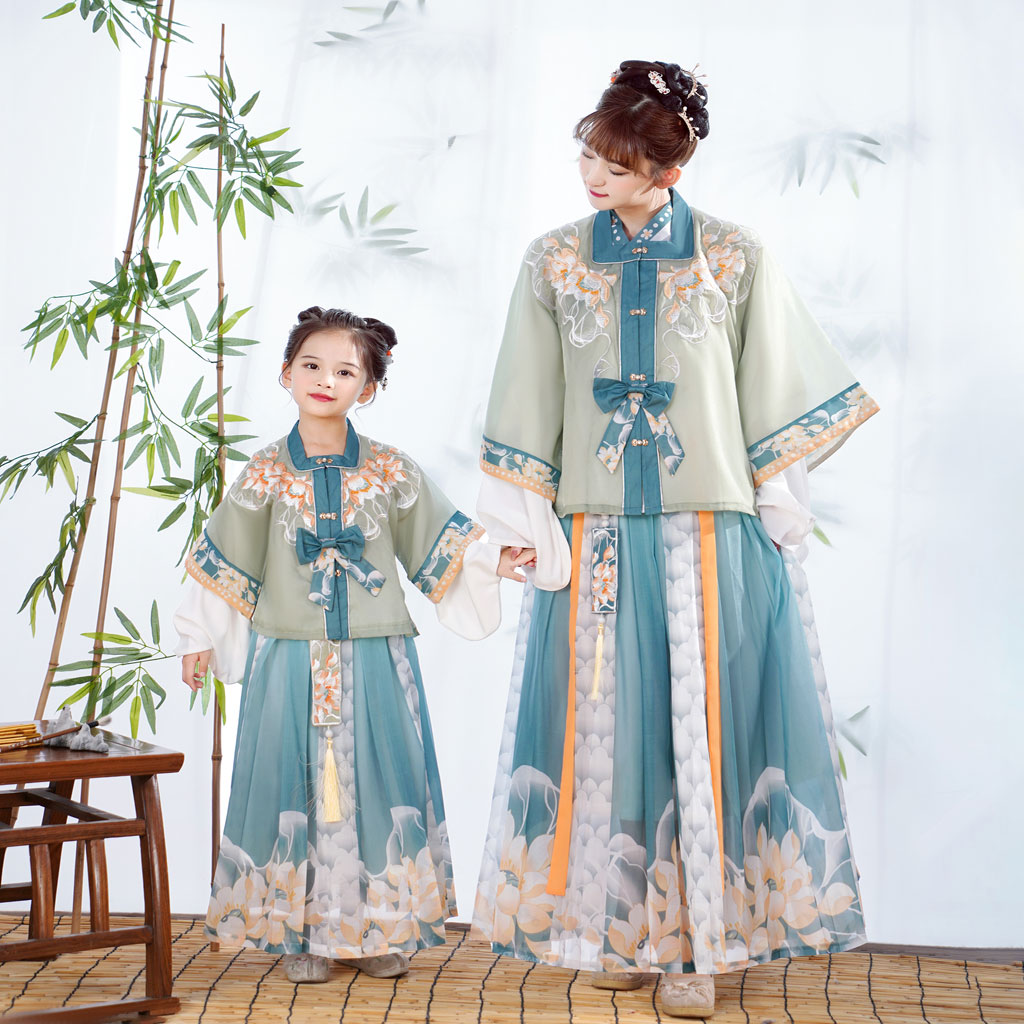 漫舞卿燕原创高端汉服亲子装日常2023春秋新款明制女童连衣裙套装
