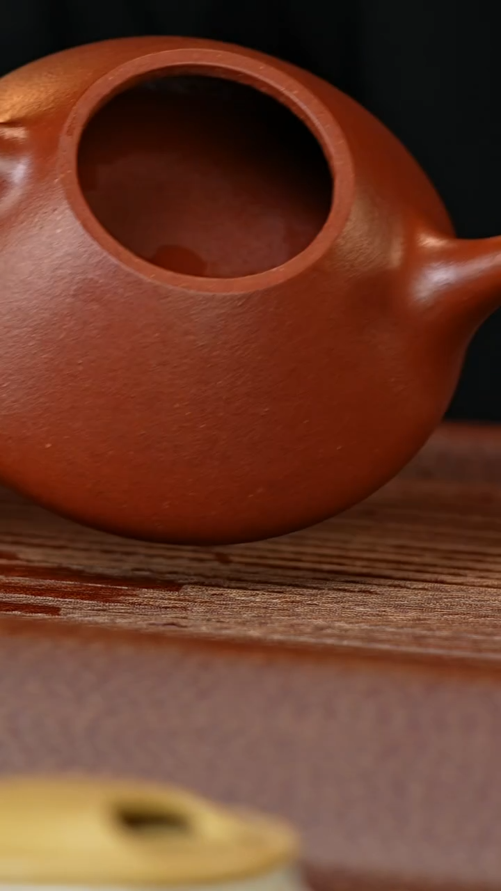 【闪购商品】紫砂茶壶精工半手 纯红降坡 平安