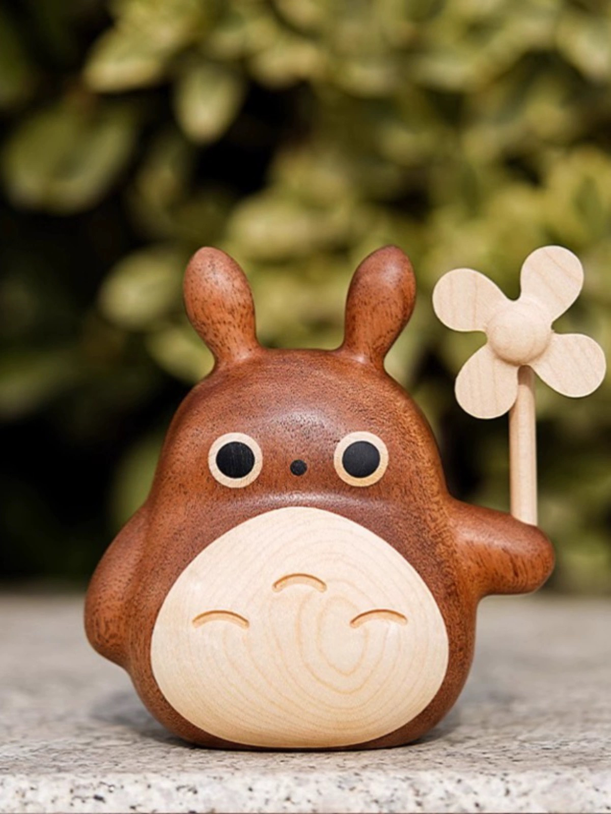 龙猫火爆可爱木质摆件创意摆件大龙猫实木呆萌纯手工动物卡通摆件