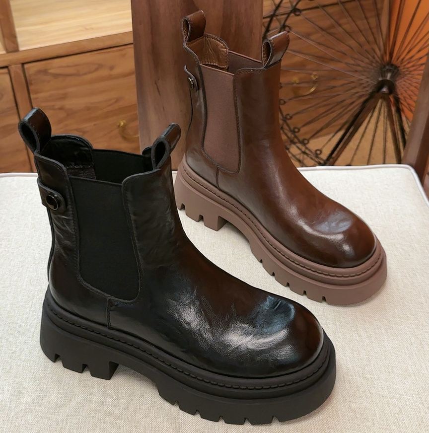 A53050-1【女鞋】2024秋季新款烟筒靴真皮英伦松糕底百搭圆头马丁靴