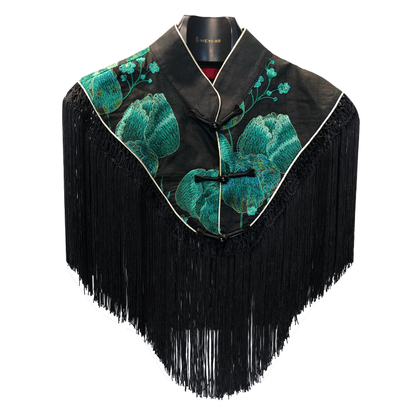 娑尔香云纱绣花流苏披肩SI3SG03338