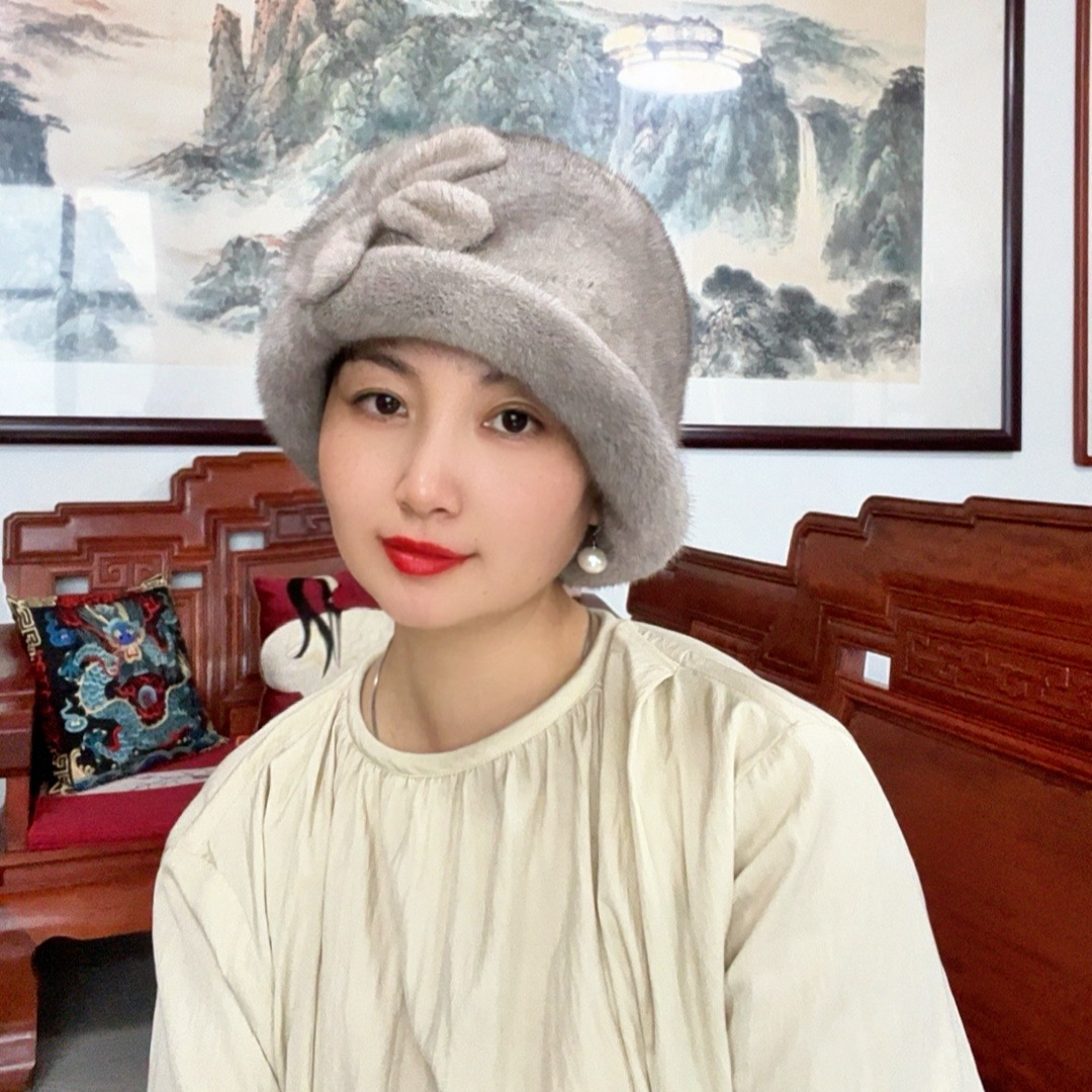 【水貂整皮大花礼帽】真毛皮草水貂毛整皮秋冬渔夫帽护耳软体帽礼帽