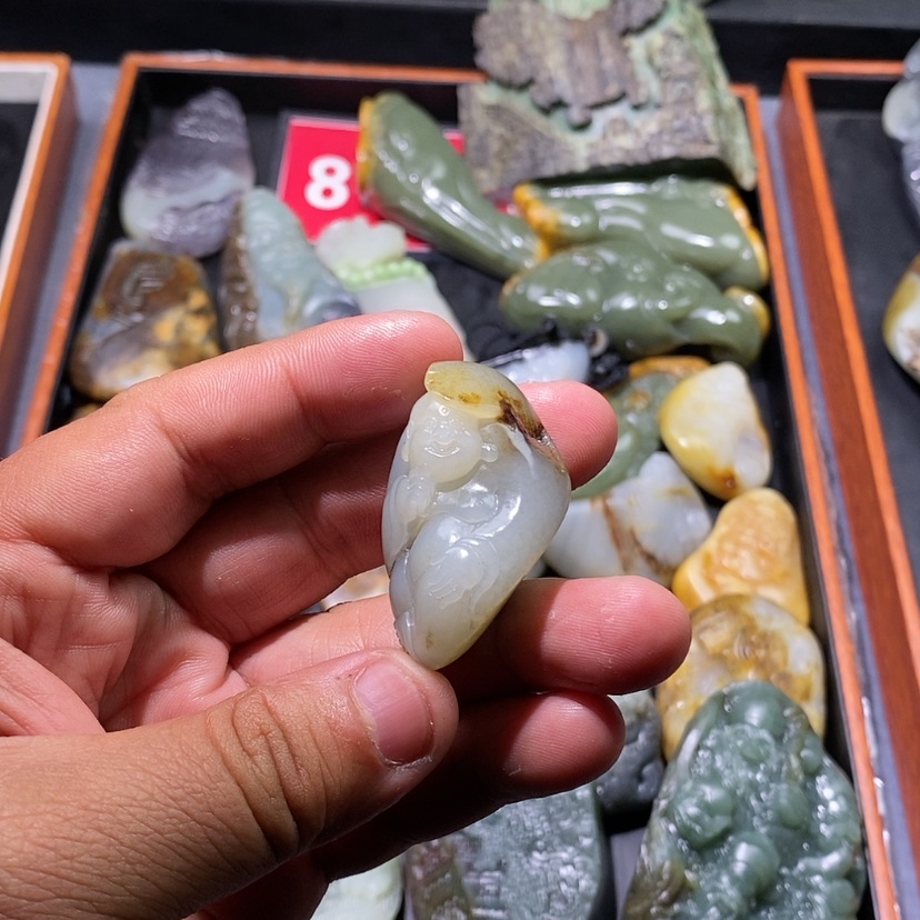 【闪购商品】和田玉颈饰未镶嵌白**仕