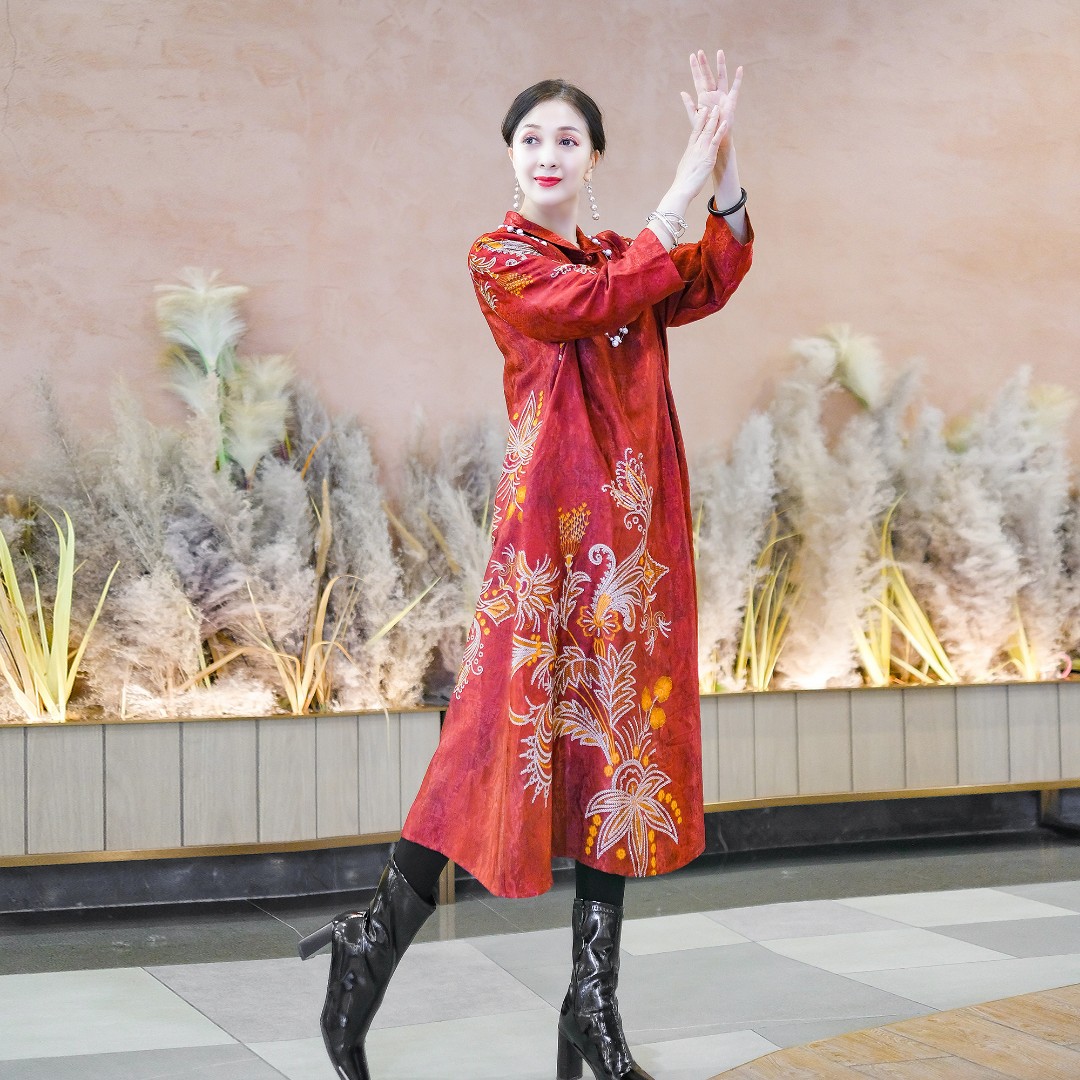 226188桑蚕丝真丝优雅知性宽松显瘦阔太太国风高端气质a字连衣裙