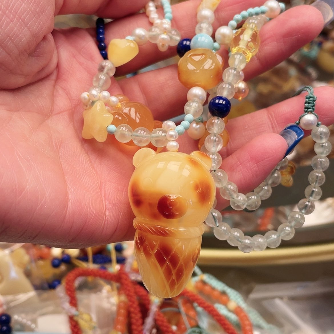 【闪购商品】琥珀颈饰未镶嵌