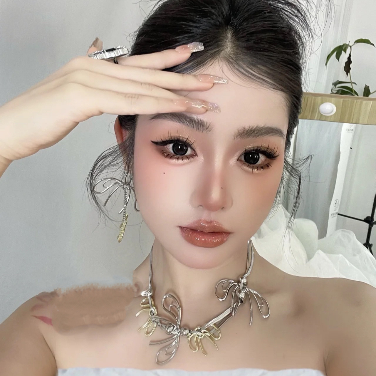 合金项链 南一婚饰新款轻奢气质金银蝴蝶锁骨链精致网红项链
