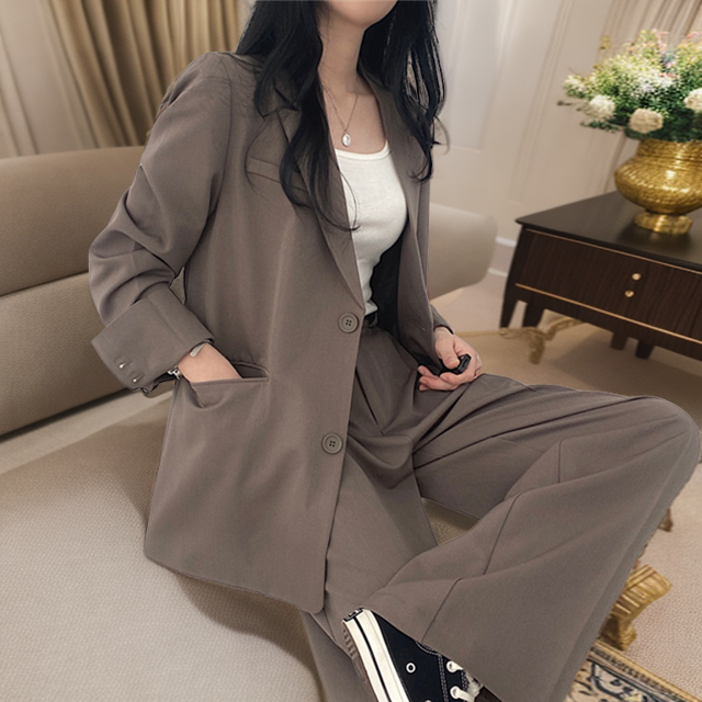 职业韩版小西装薄款气质小个子炸街设计感宽松春秋季休闲时尚