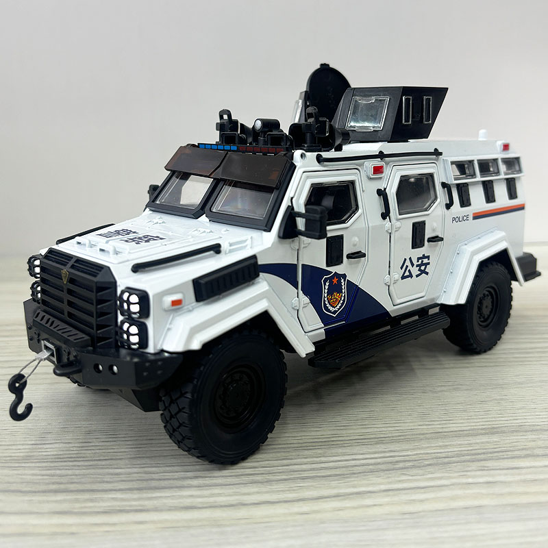 合金车模型带声效1:24回力避震橡胶轮联动方向盘喇叭可按收藏礼物