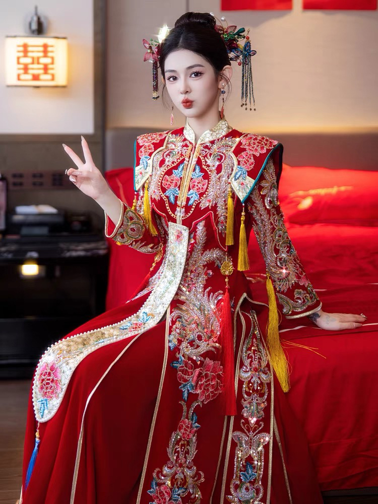 秀禾服婚服2024新款结婚中式新娘服重工龙凤褂嫁衣高级中国风婚礼