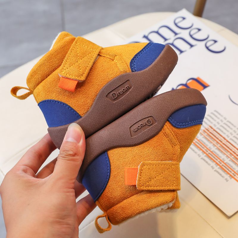 冬季加绒宝宝学步鞋1-3岁软底防滑男女婴儿保暖棉鞋小童雪地靴子