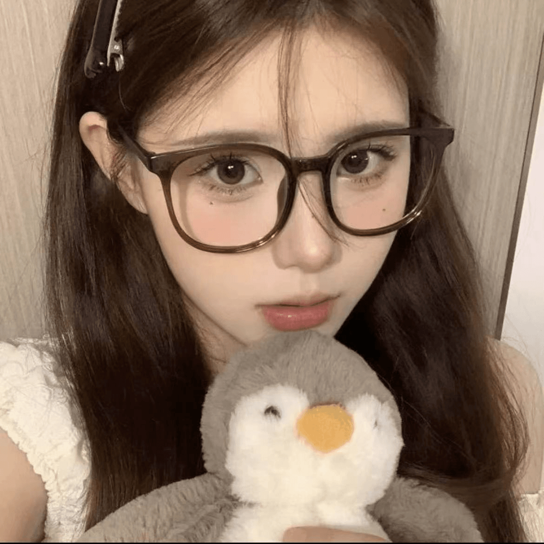 素颜显白栗子茶！素颜神器超轻圆框女可配近视度数2024新款ins框架