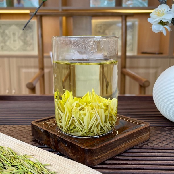 2025年春茶绿茶白茶380款（奶香白度高）安吉产区奶白茶