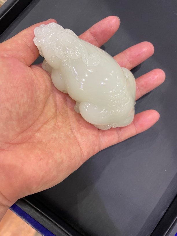 和田玉貔貅手把件