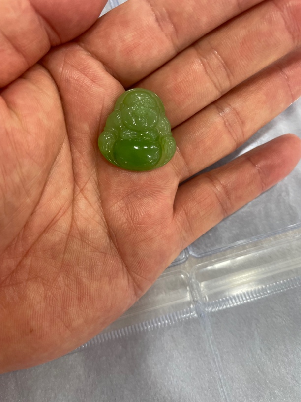 和田玉碧玉苹果绿笑佛吊坠
