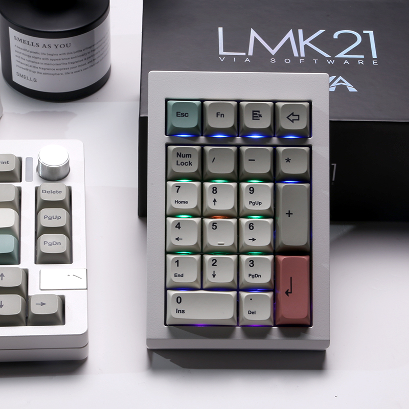 佐亚LMK21数字键铝坨坨铝合金rgb机械键盘套件pad支持VIA
