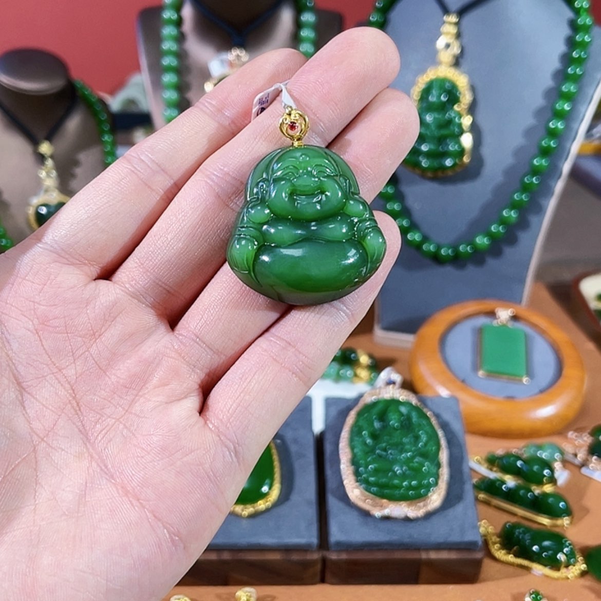 【闪购商品】和田玉（碧玉）吊坠(不含链)18K金镶嵌