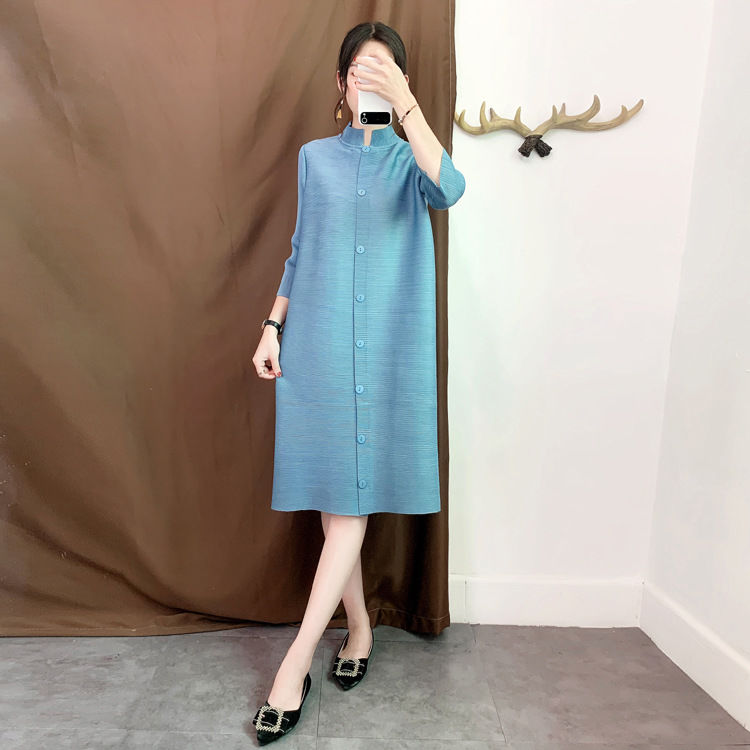 三宅褶皱外套女2025春装新款时尚百搭排扣立领空调房防晒风衣