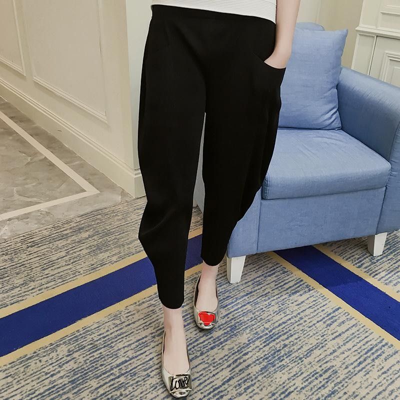 哈伦裤女夏三宅褶皱小脚九分香蕉裤宽松休闲灯笼裤百褶萝卜裤子薄