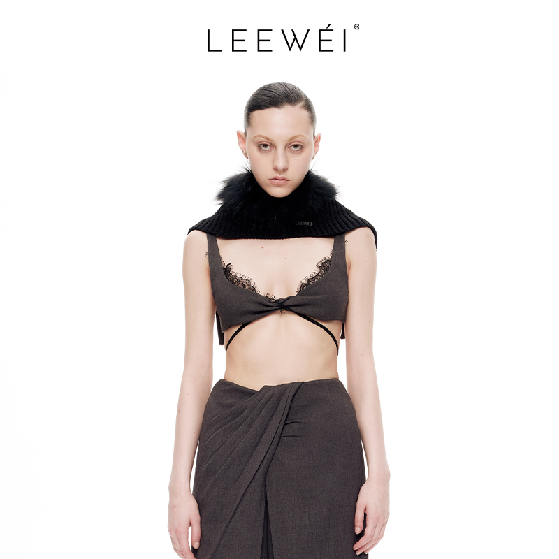 官方直营LEEWEI秋冬性感露背上衣时尚短款设计感蕾丝拼接西服胸衣
