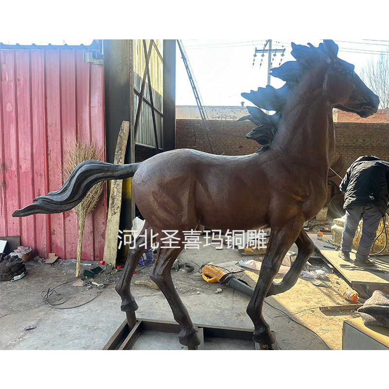 定制2.7米大型铜马厂家铜飞马奔马群马铜雕1.8米铸铜广场马雕塑