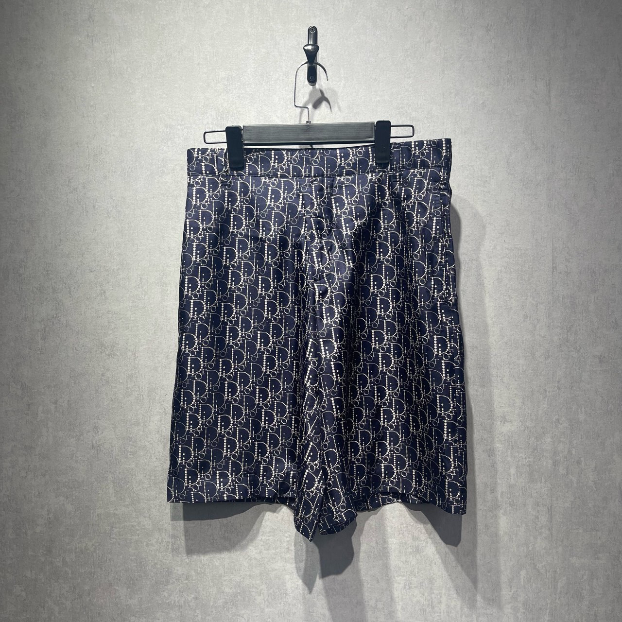 99新 DIOR/迪奥 logo满印休闲短裤/46码/DY211525