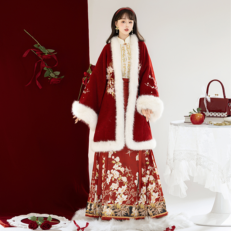 妃亦坊原创汉服【山茶梅涧】明制长衫马面裙立领衫刺绣日常秋冬款