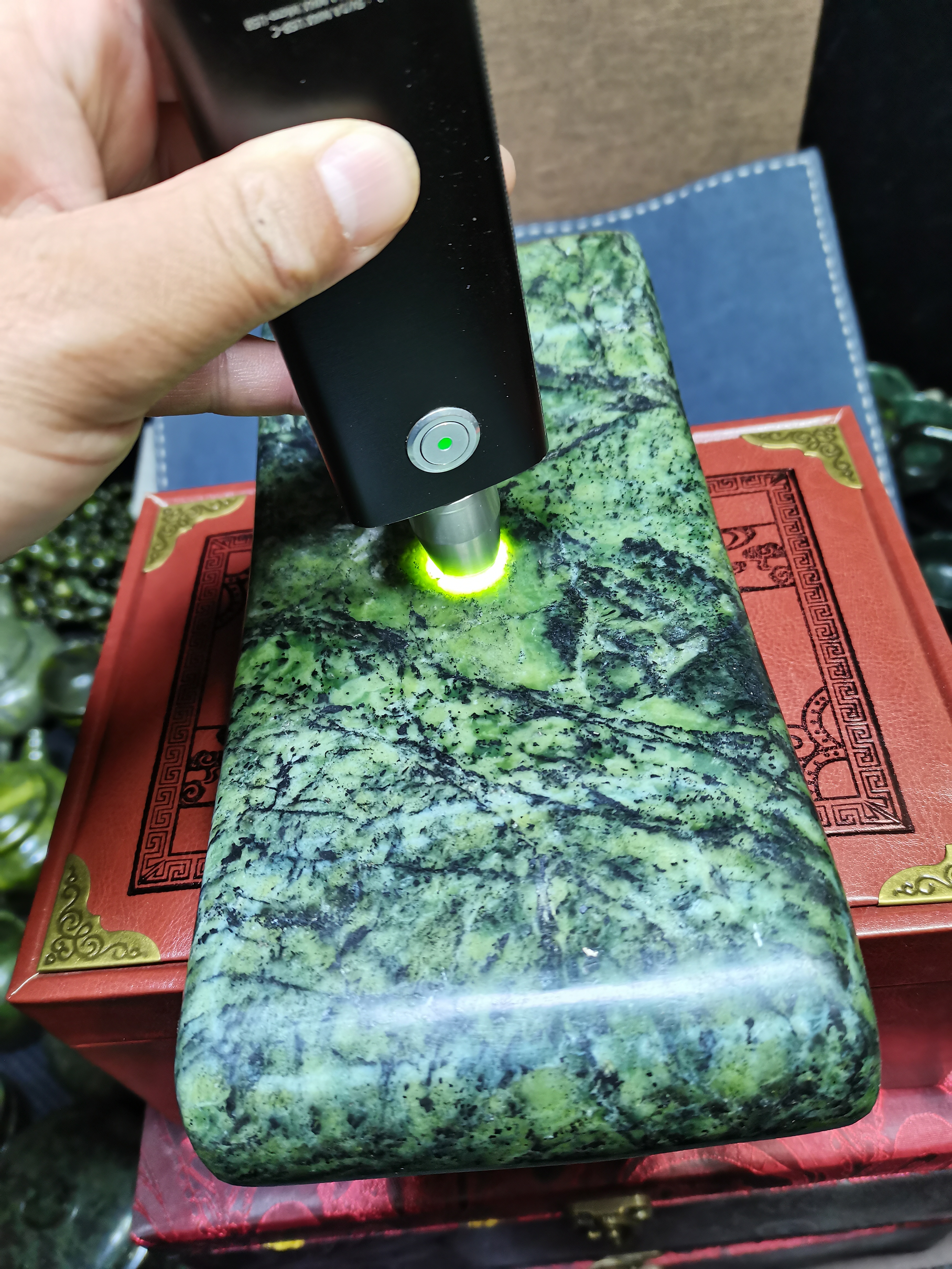 西藏药王石藏玉精品西瓜绿枕头