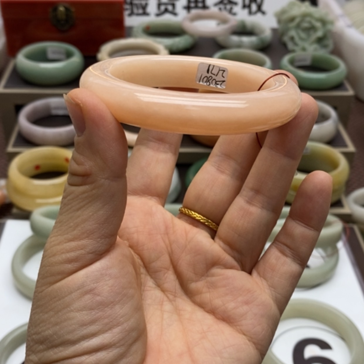【闪购商品】石英质玉手镯未镶嵌司*57