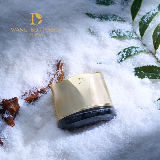 蝶婉丽多维紧致轻龄眼霜