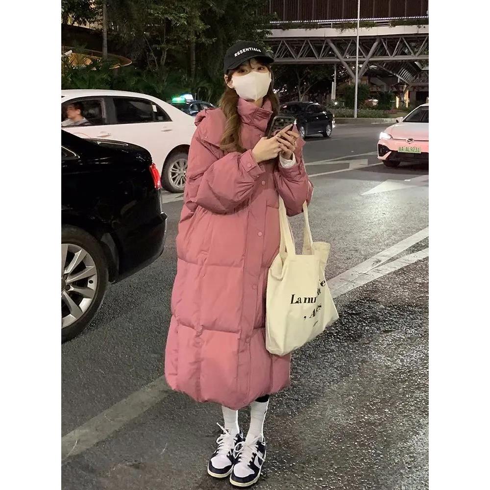 羽绒衣时尚树莓粉泡芙长款羽绒服女宽松显瘦过膝款面包服oversize