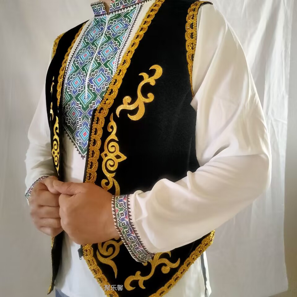 新款新疆舞蹈表演维吾尔族尖角金丝绒男女马甲民族风广场舞坎肩