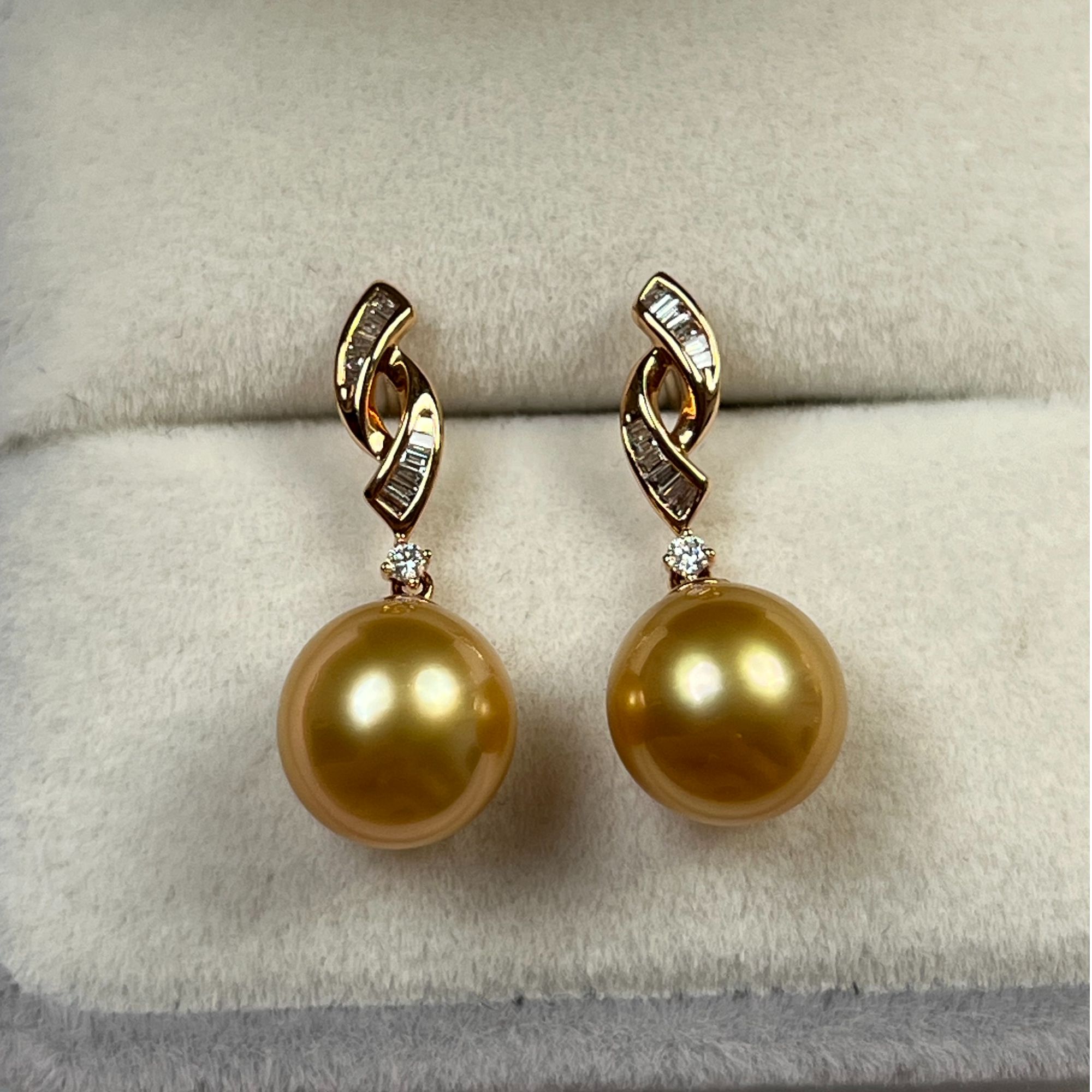 海水珍珠南洋金珠耳坠18k金镶钻9.3mm极强光正圆优雅时尚百搭贵气
