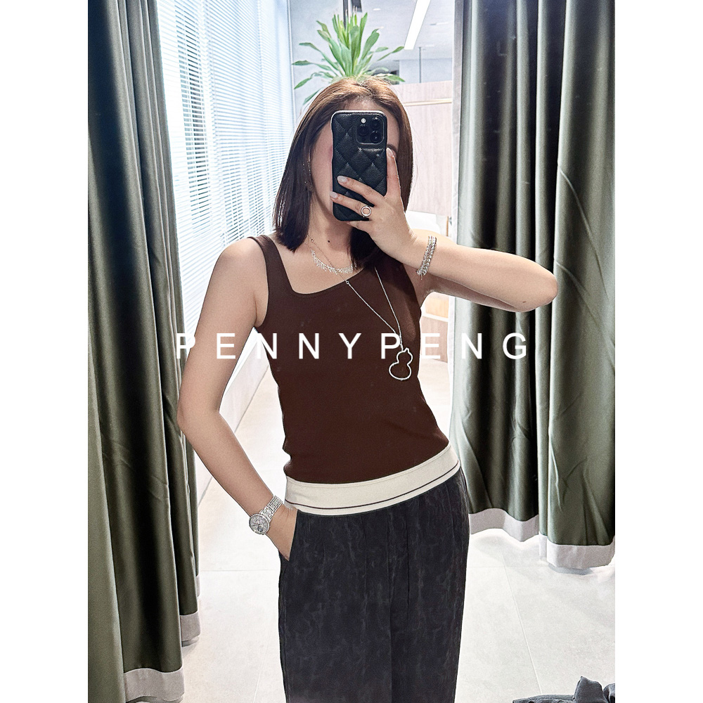 PENNY PENG时尚寄语【现货】通勤修身咖啡色斜肩针织羊毛无袖背心