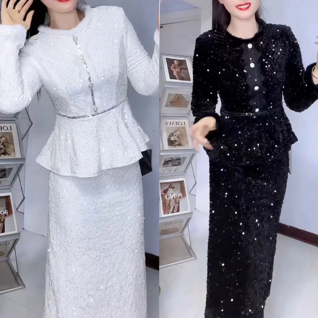 时尚气质显瘦减龄套装