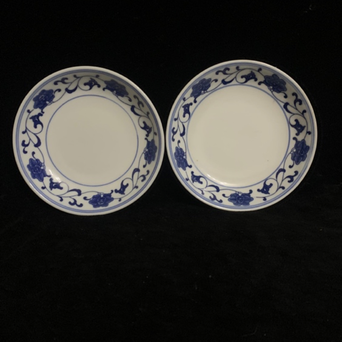 景德镇市东风瓷厂生产的盘子