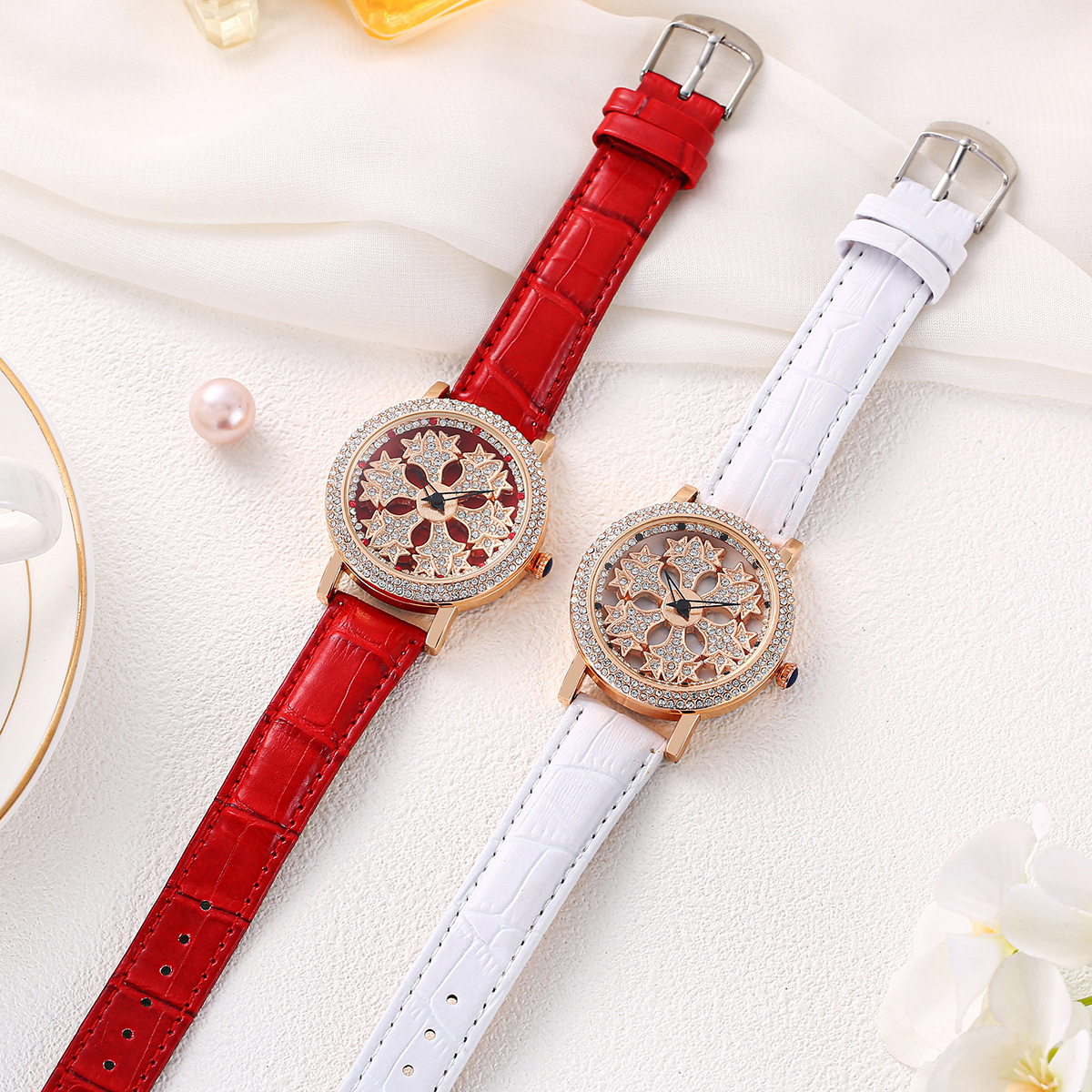 网红新款潮流复古时来运转女士手表六辦向阳花镶满钻腕表