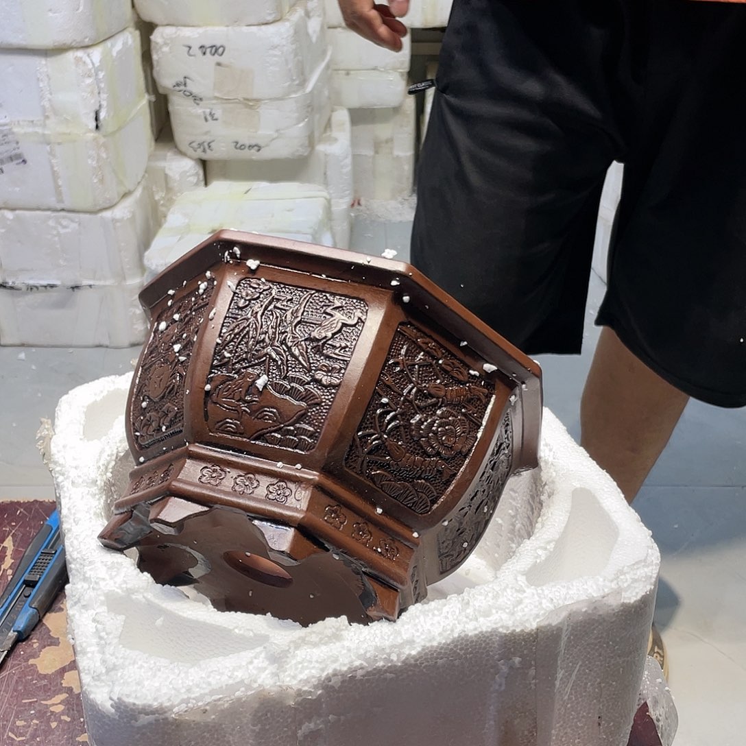 紫砂20CM（含）-50CM（不含）干净利落