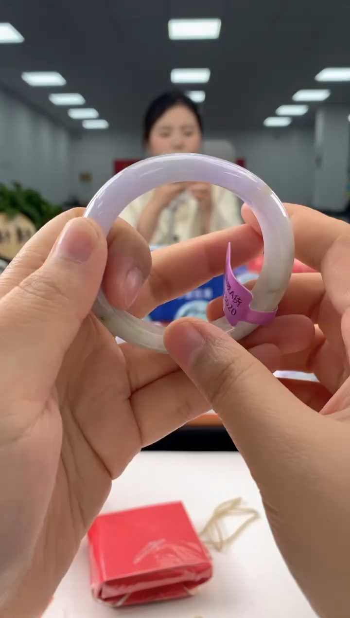 【闪购商品】翡翠手镯未镶嵌28686