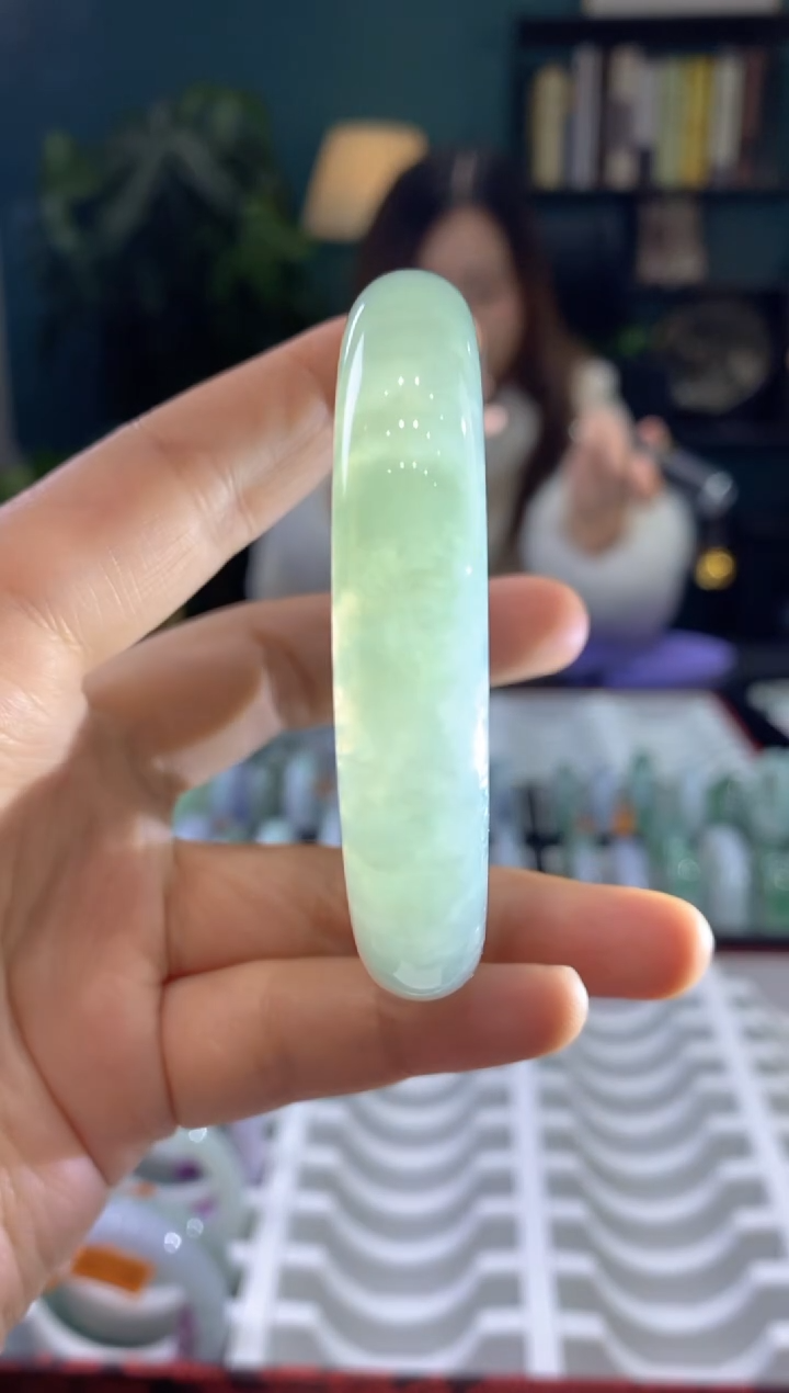 【闪购商品】翡翠手镯未镶嵌25785