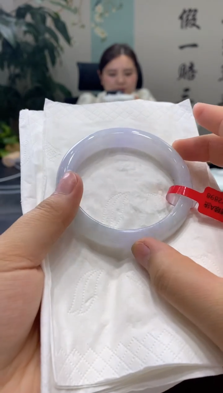 【闪购商品】翡翠手镯未镶嵌多人11666